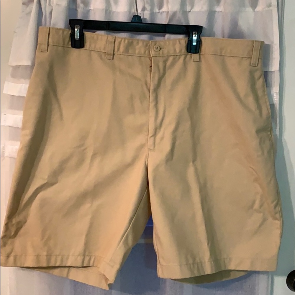 Men shorts/ New with tags